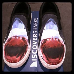 NWT Discover Sharks Shoes